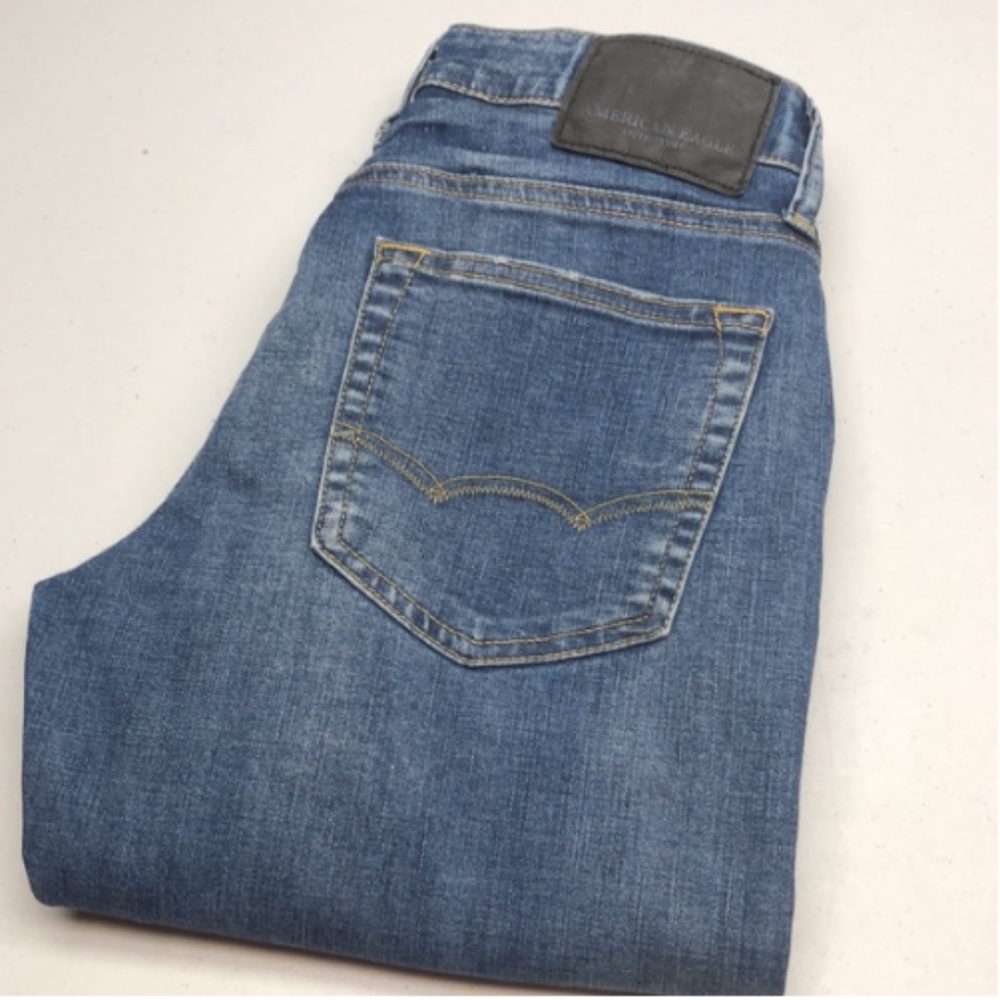 LIKE NEW MENS AMERICAN EAGLE ORIGINAL STRAIGHT JEANS 28x30 🦅